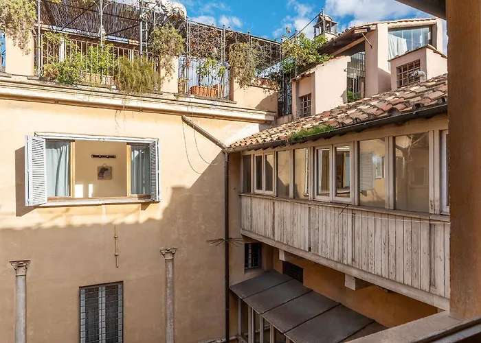 Piazza Navona Penthouse